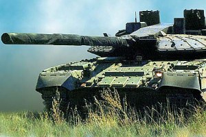 На базі “Армата” росіяни бачать танк, БМП та аварійно-рятувальну машину