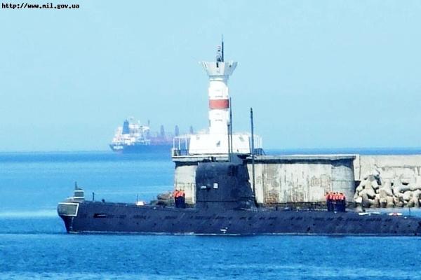 Підводний човен “Запоріжжя” вийшов в море для проведення ЗАНУРЕННЯ  і ходових випробувань у підводному положенні!