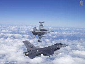 Румуни почали збирати на F-16