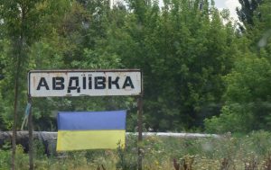 Бойовики обстріляли Авдіївку, снаряди влучили в будинки цивільних.