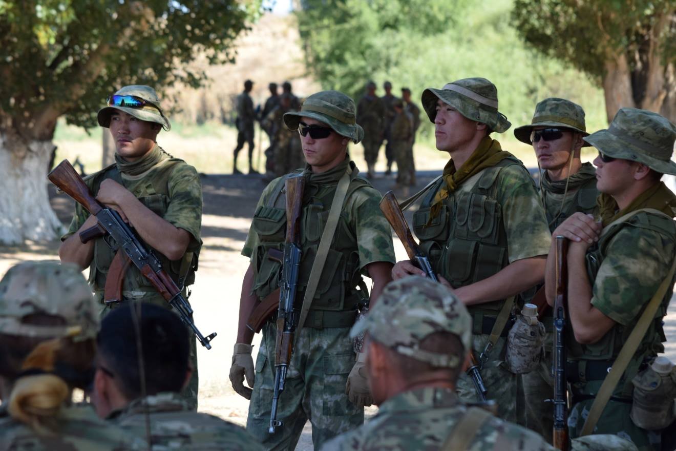 В Казахстані проходять тактико-спеціальні міжнародні навчання “Степовий орел 2017”