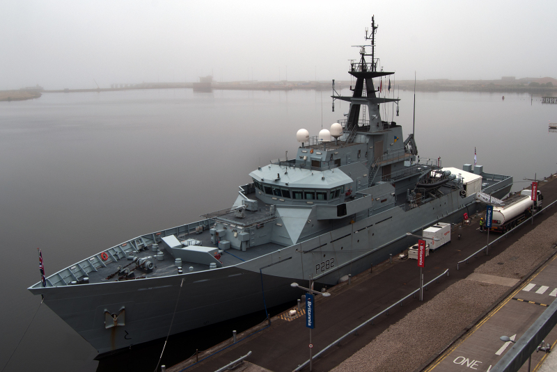 Патрульний корабель HMS Severn в останнє відвідає Ньюпорт перед списанням