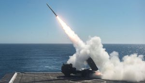 Під час “Dawn Blitz 2017” США провело запуски HIMARS з корабля USS Anchorage