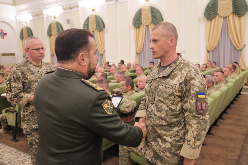 Нагородження військовослужбовців медаллю