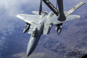 Український льотчик брав участь у дозаправці F-15D в повітрі