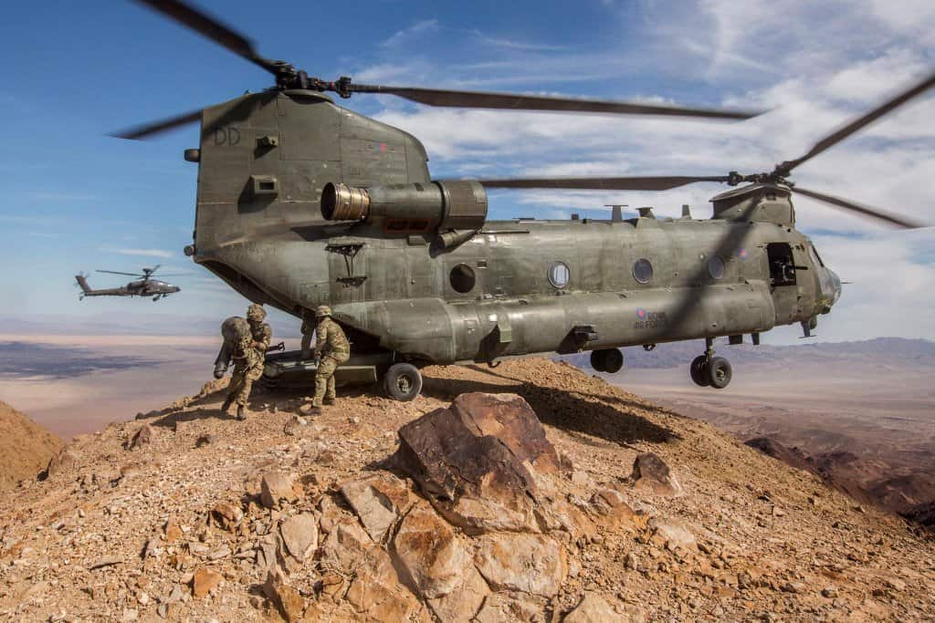 Британія замовляє 14 гелікоптерів Chinook