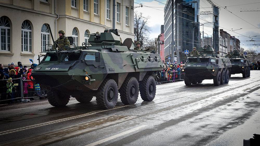 В Естонії показали всі військові паради з відновлення Незалежності