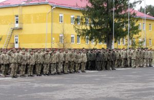 На час карантину у ЗСУ заборонили шикування