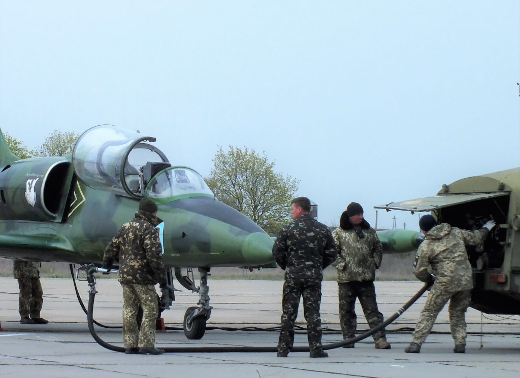 Л-39 «Альбатрос» навчально тренувальний літак ПС ЗСУ. Фото: 299 бригада тактичної авіації. Квітень 2020