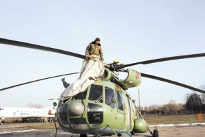 Мі-8 Повітряних Сил здійснив вимушену посадку