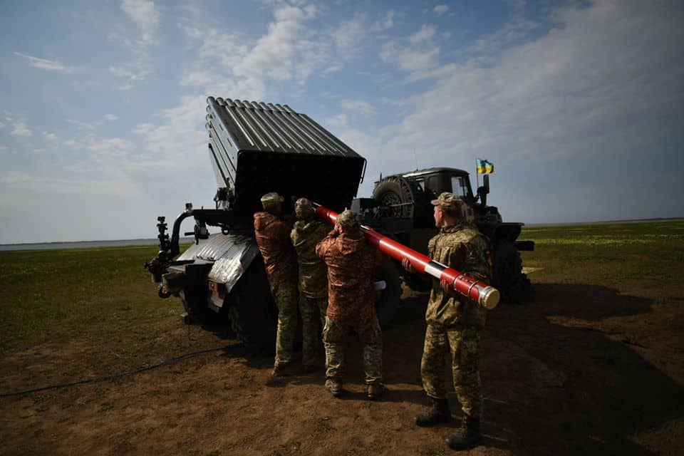 “Чеська ініціатива” щомісячно забезпечуватиме Україні до 100 тисяч снарядів