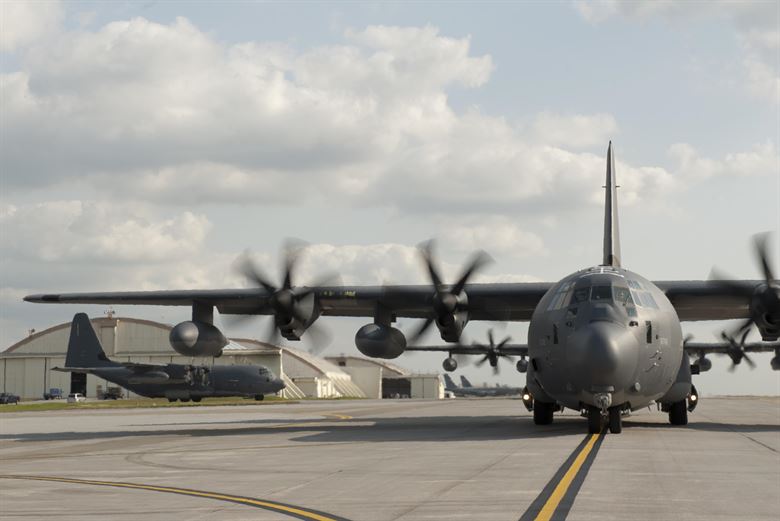 Літак MC-130J Commando II. Фото: www.pacaf.af.mil