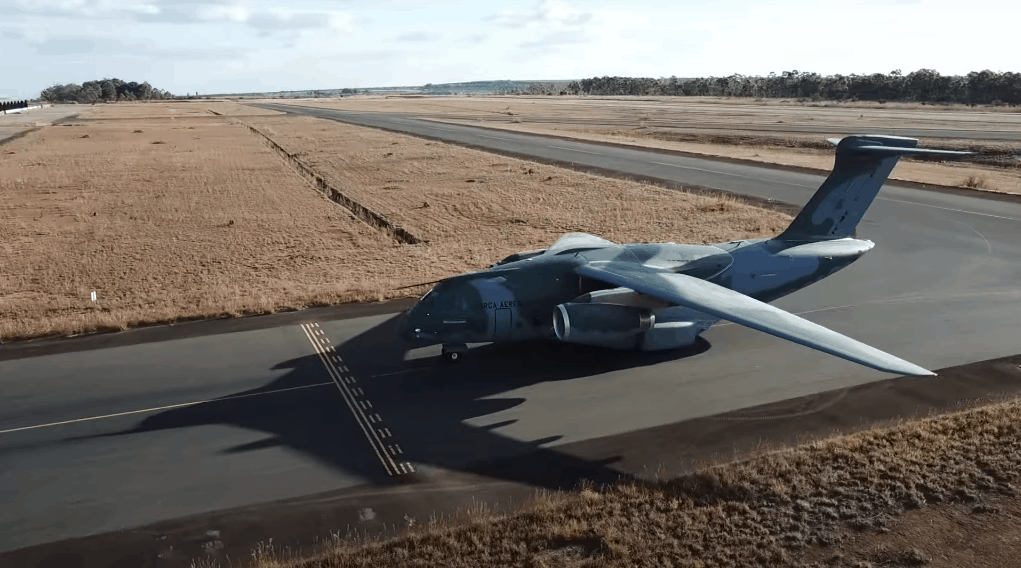 Літак KC-390 «Millennium». Фото: ВПС Бразилії