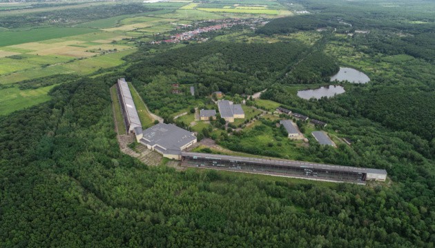 Зовнішній вигляд РЛС «Дніпро» з висоти пташиного польоту