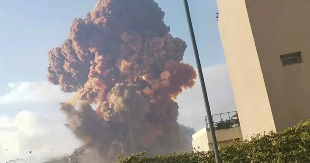 Вибух у Бейруті. Серпень 2020. Фото з відкритих джерел