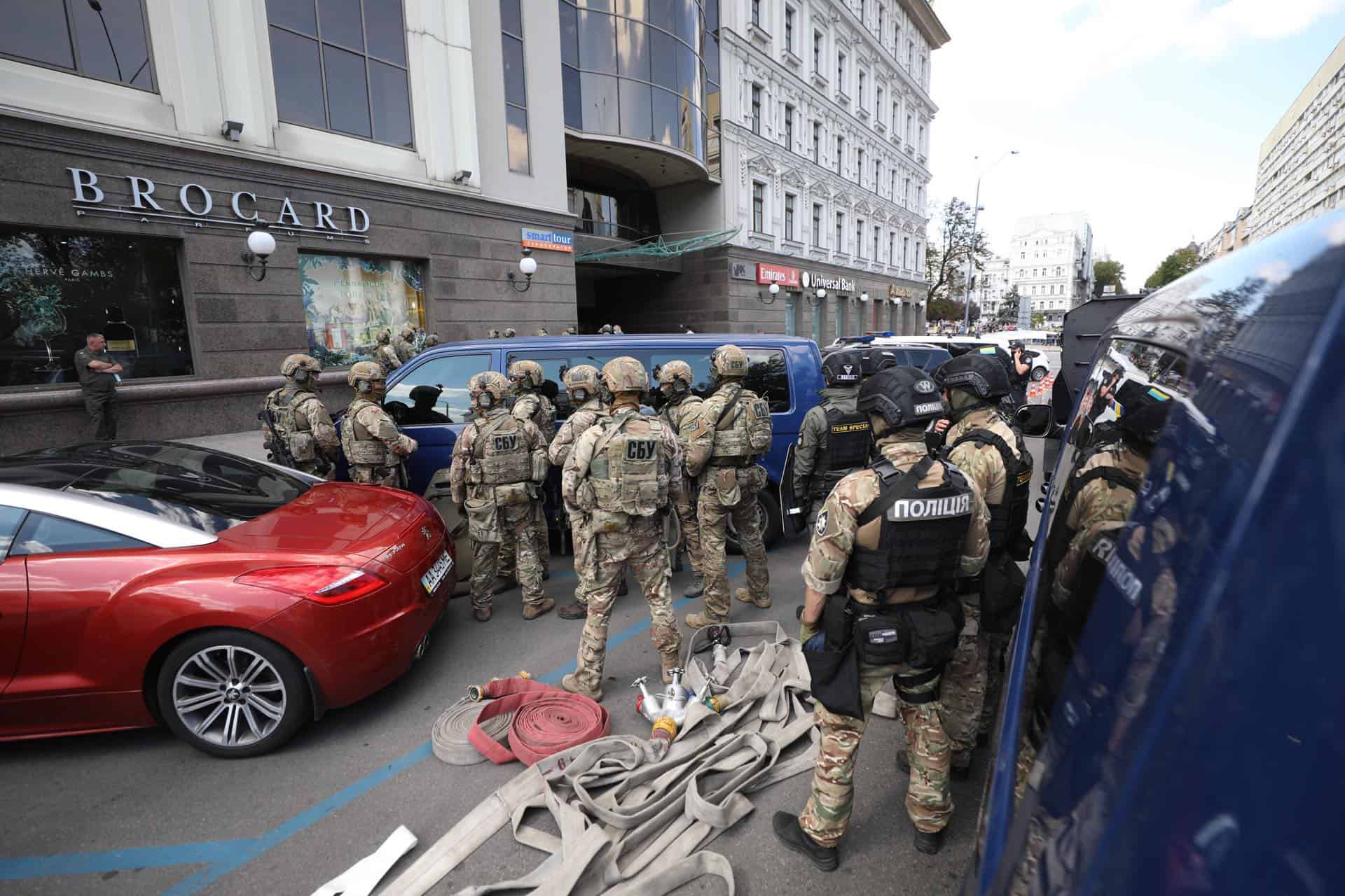 У Києві чоловік захопив банк