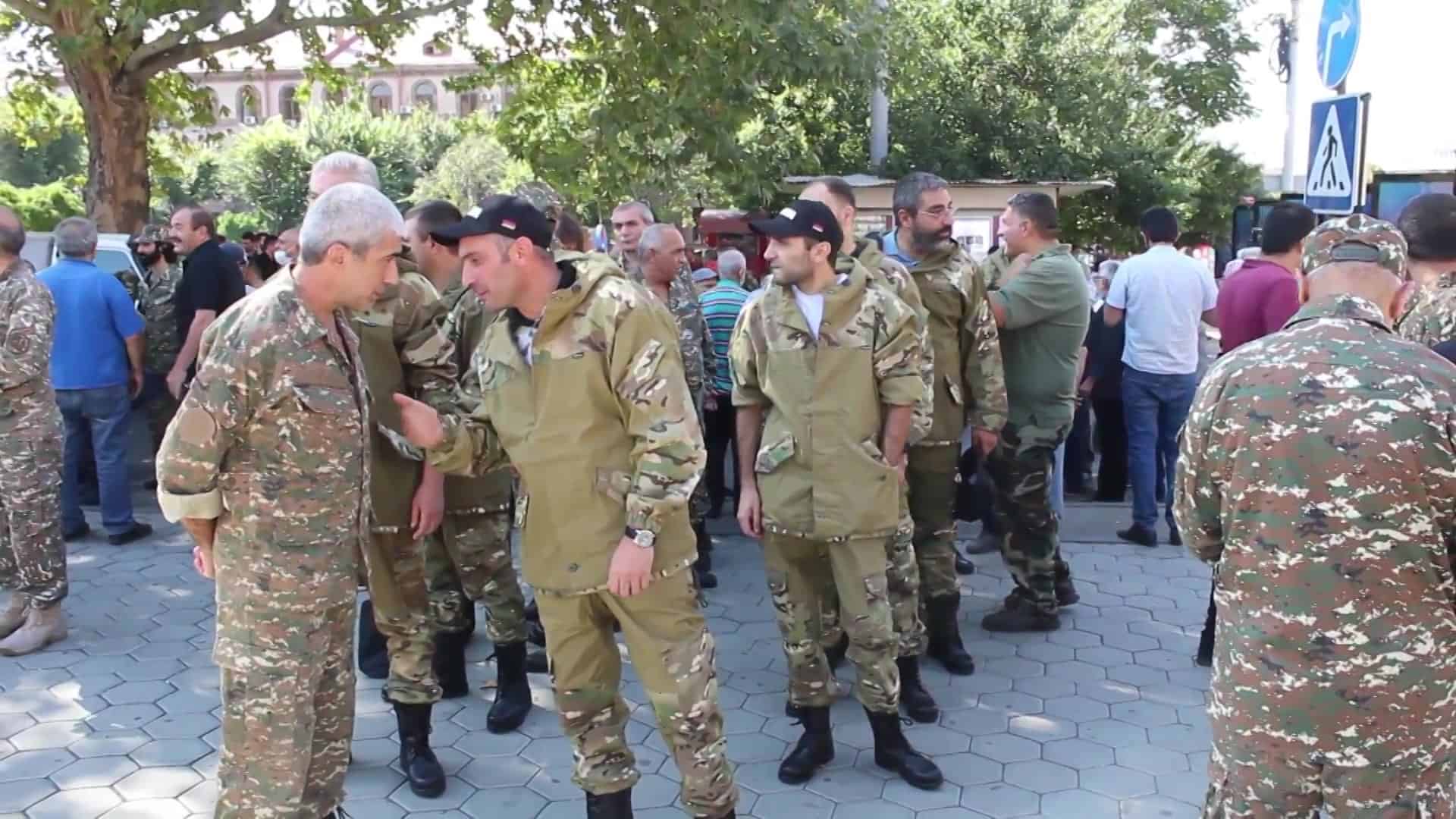 Вірменія обмежує виїзд чоловіків з країни