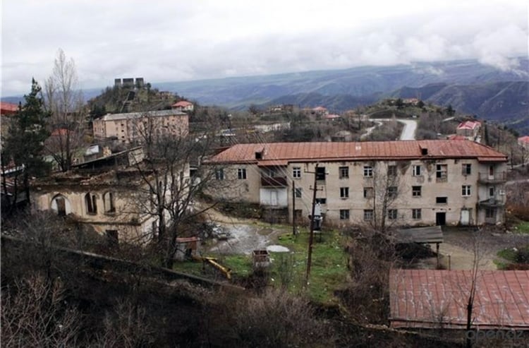 Алієв заявив про взяття міста Зангелан