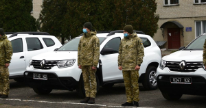 Львівські прикордонники отримали чергові Renault Duster