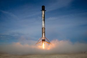 SpaceX вивела на орбіту військовий GPS-супутник третього покоління