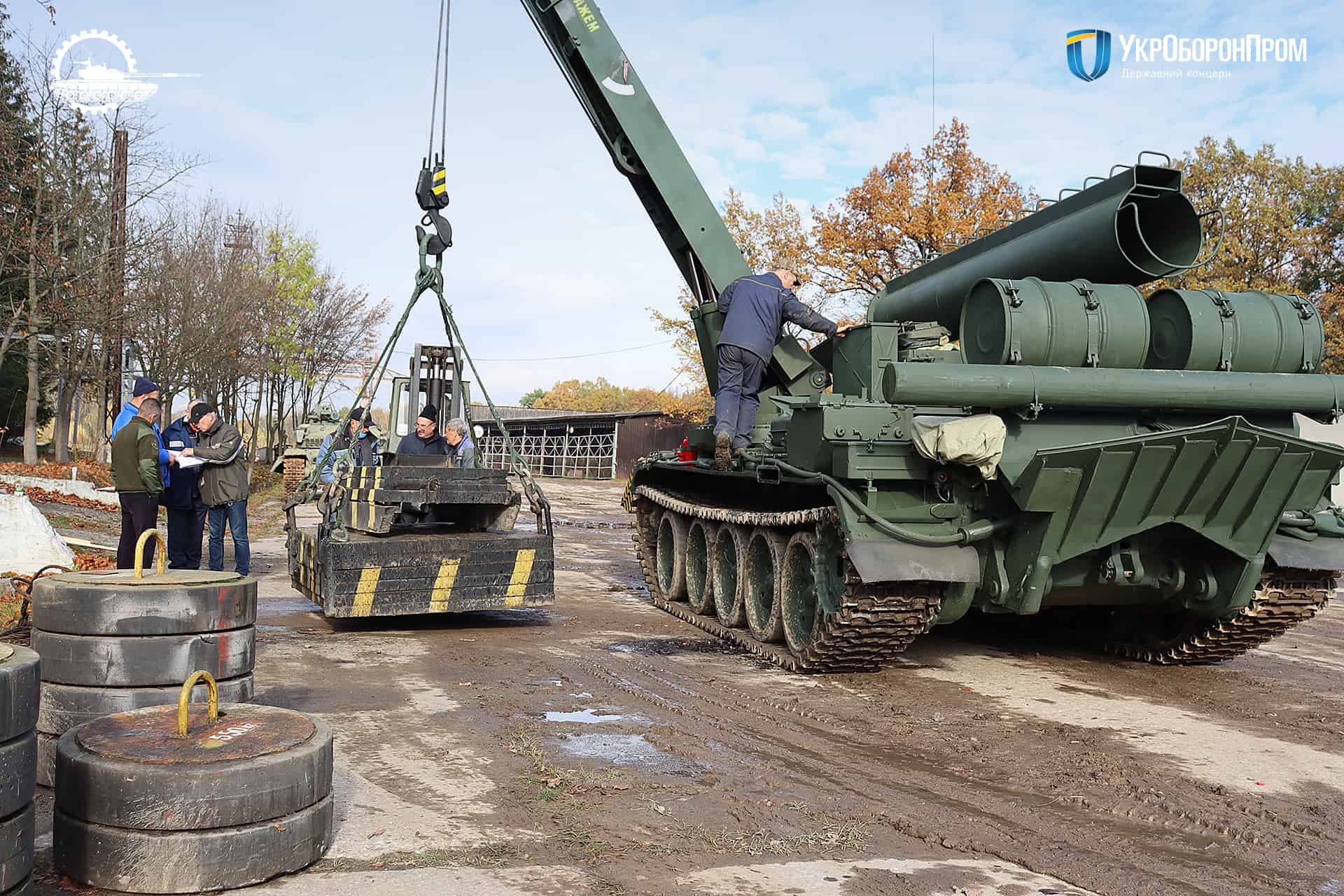 Для ЗСУ замовлено десяток модернізованих БТС-4