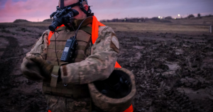 Морпіхи на Донеччині тренуються воювати вночі