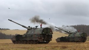 У Німеччині показали навчання українців на САУ PzH 2000