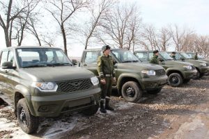 Росія передала бойовикам партію позашляховиків УАЗ