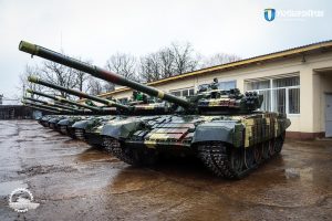 Львівський бронетанковий передав ЗСУ модернізовані Т-64 та Т-72