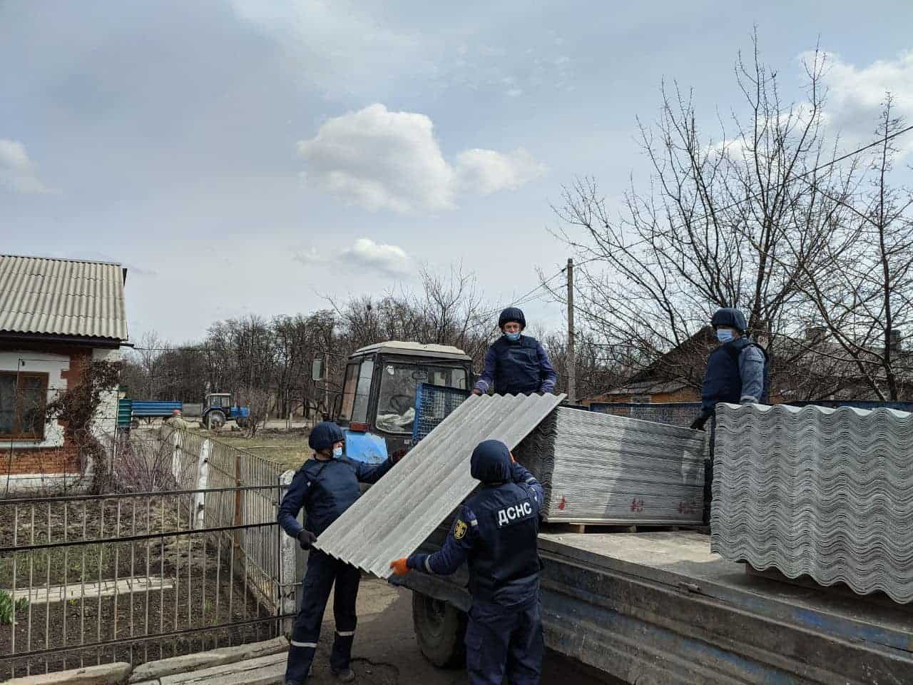 ДСНС поновила відновлення цивільних об’єктів на Донбасі