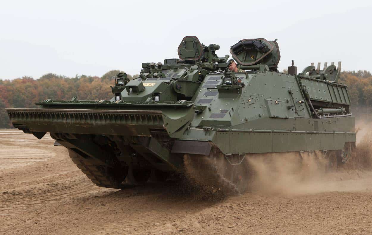 Бундесвер почав випробування Pionierpanzer 3 Kodiak без бойового модуля Natter