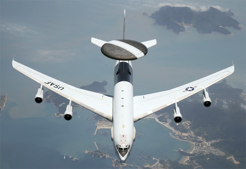 НАТО шукає заміну літакам AWACS