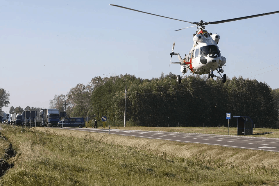 З ЄС до Литви спрямують гелікоптери для охорони кордону з Білоруссю