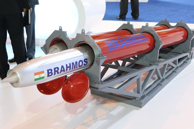 Індія працює над далекобійною версією ракети BrahMos