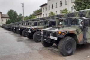 США передали партію HMMWV для Боснії і Герцеговини