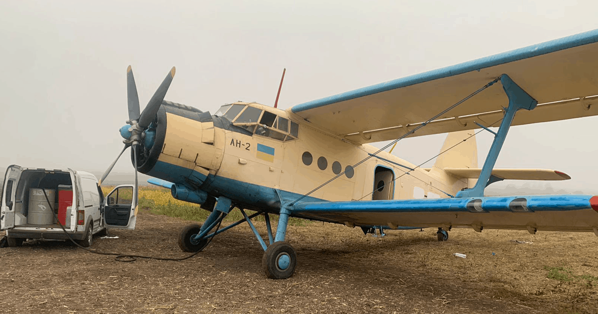 Прикордонники викрили літак Ан-2 контрабандистів