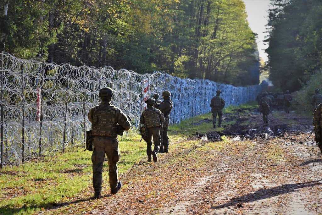 Білоруські прикордонники обстріляли на кордоні польських військових