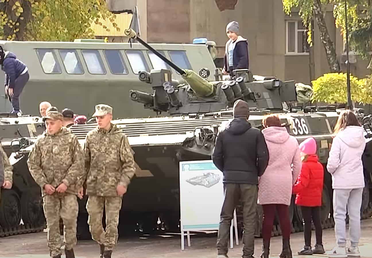 У Житомирі випробовують нову модернізацію БМП-1