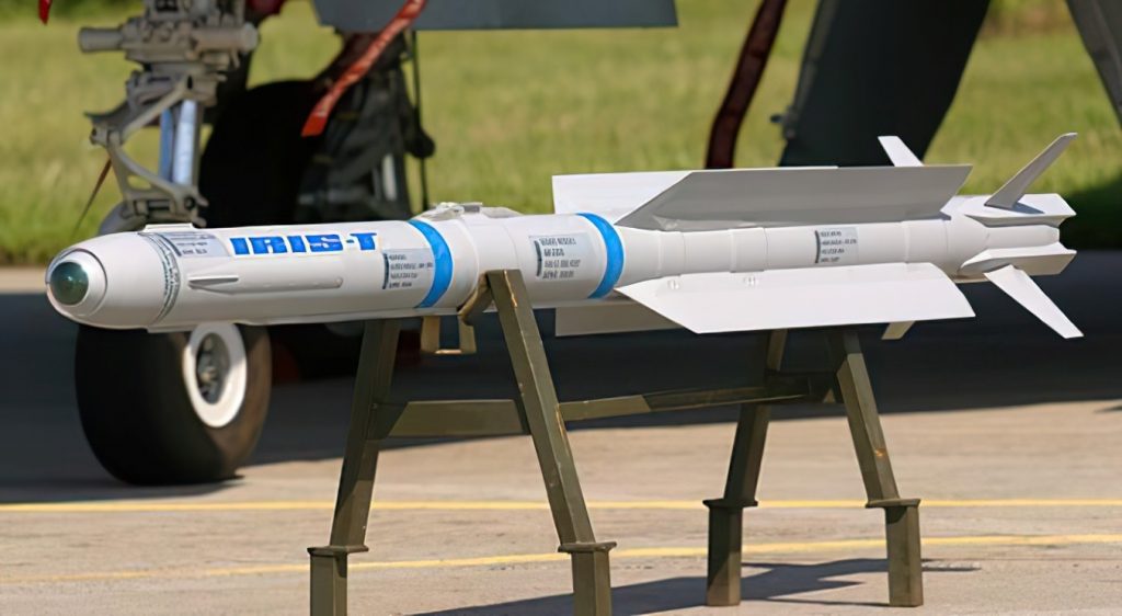 Ракета «повітря-повітря» IRIS-T