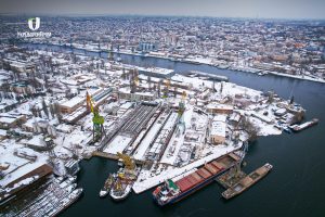 Pallada State Plant laid a floating dock for the company from Croatia