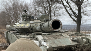 The Armed Forces of Ukraine near Kharkov captured six of the latest Russian T-80BVM tanks