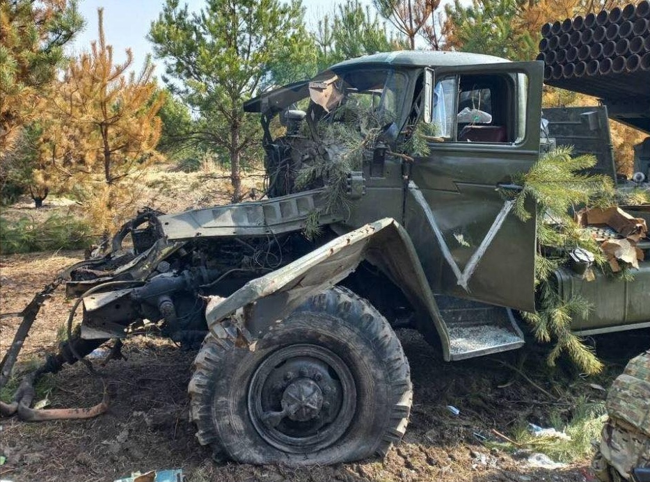 Soldiers of the Mountain Assault Brigade destroyed the enemy Grad MLRS and trucks carrying ammunition