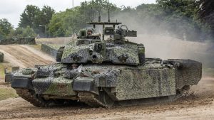 The British Challenger tank company will arrive in Poland this week