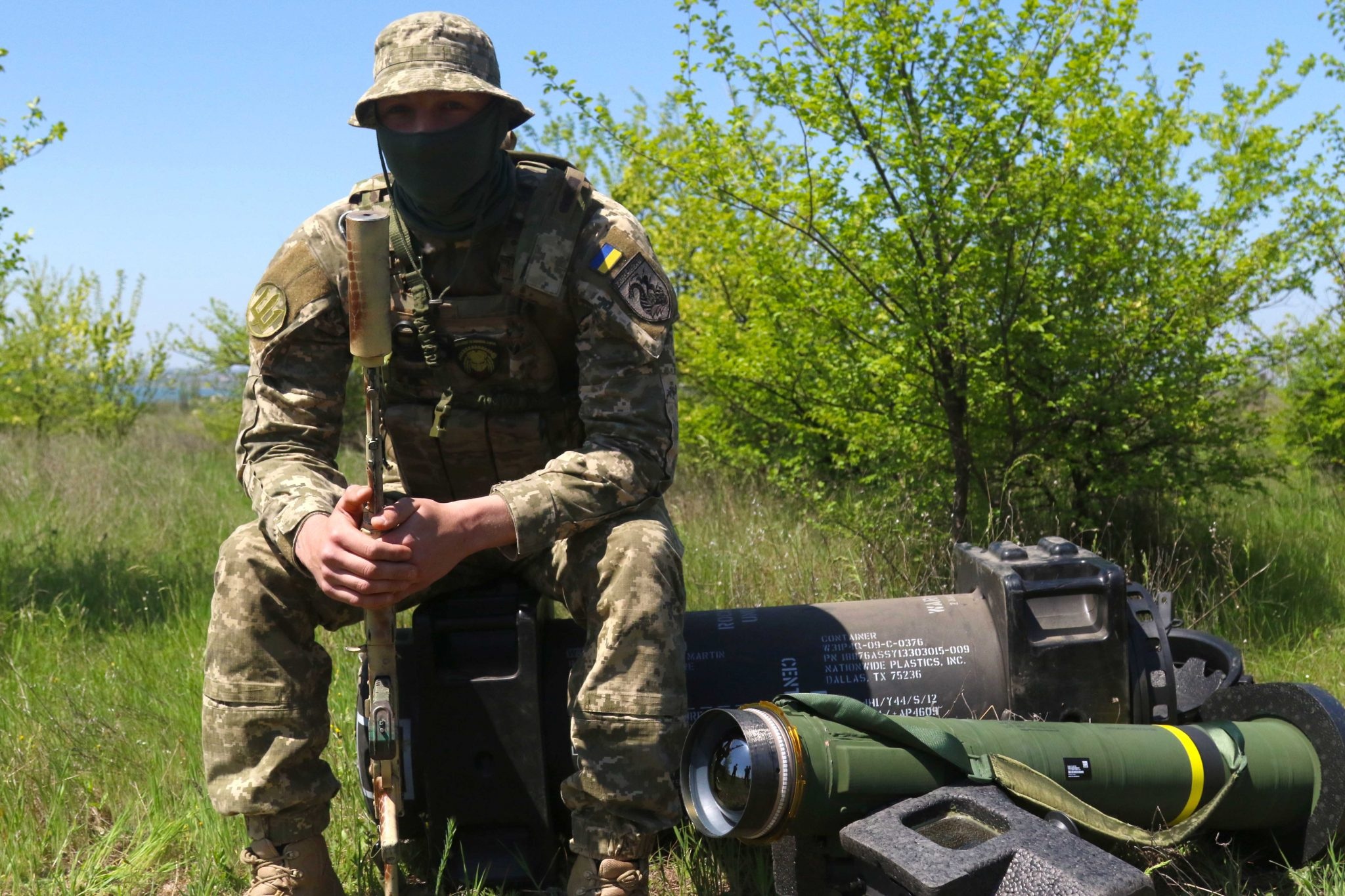 In the Mykolaiv region, marines destroyed the equipment of the Russian invaders with Javelin ATGM