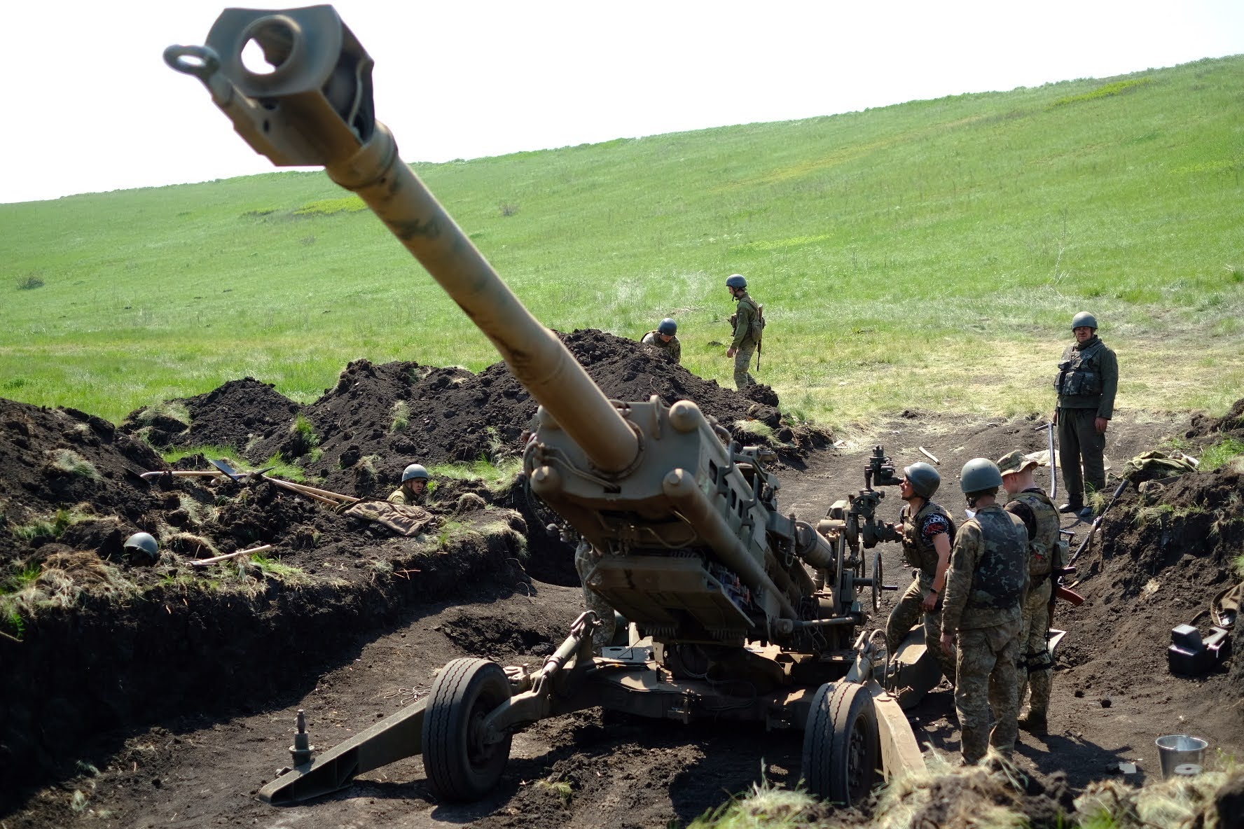 The United States will hand over to Ukraine 18 more howitzers and counter-battery radars