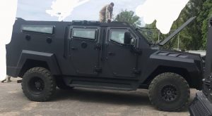 Ukraine received Senator APC armored vehicles