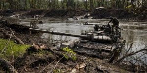 Бійці розповіли, як знищували росіян на річці Сіверський Донець