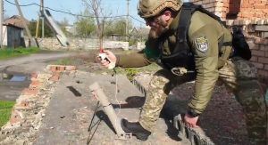 Soldiers of Ukraine showed launcher of the “Switchblade 300” in action