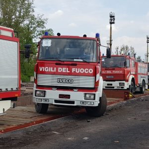 The Italian fire service has donated 45 firefighting vehicles to Ukraine