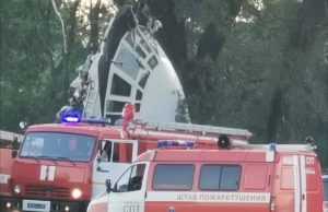 Ilyushin Il-76 military cargo plane crashes in Russia